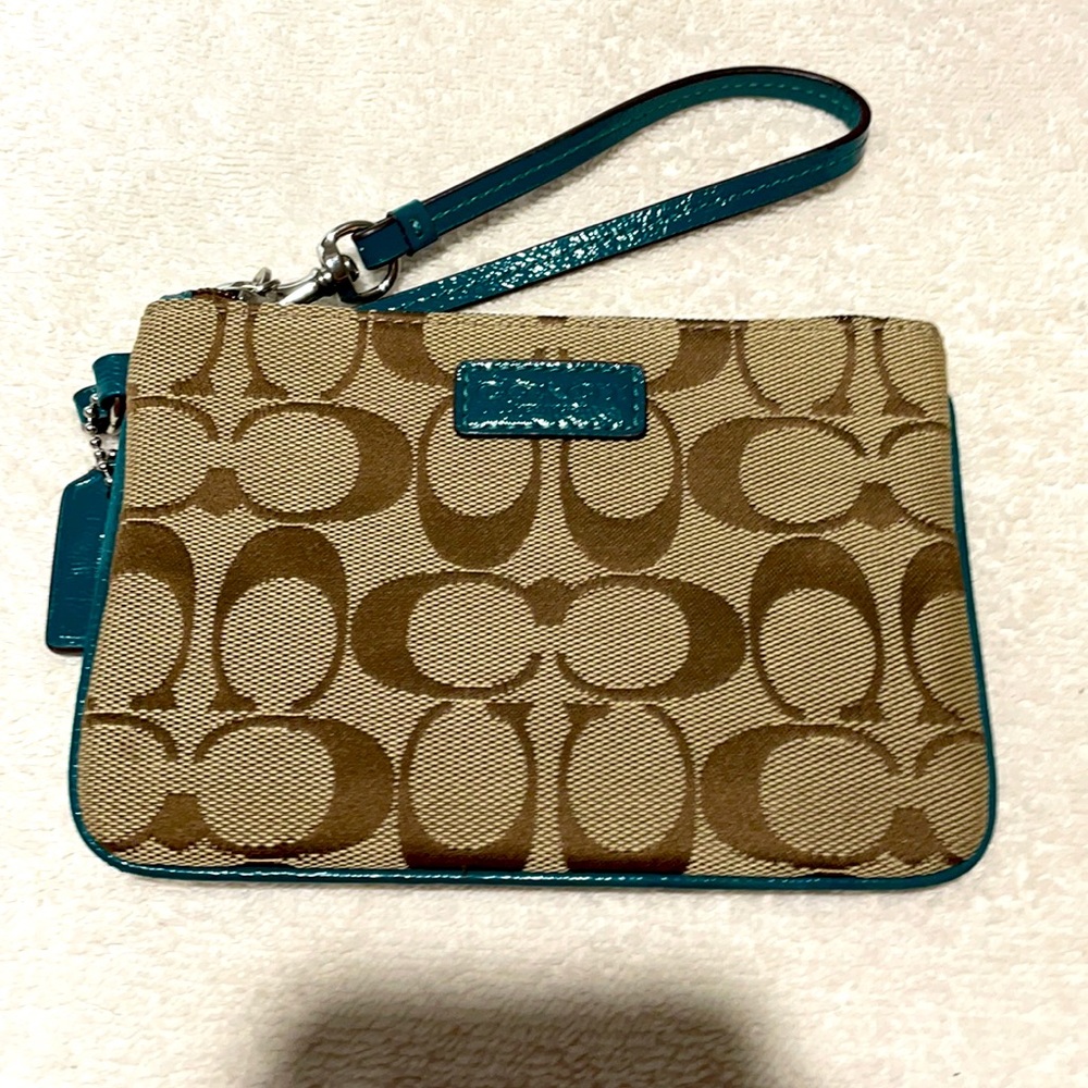 Couch Pouch - image 1